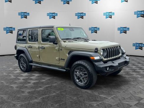 Certified 2025 Jeep Wrangler Sport S image 8