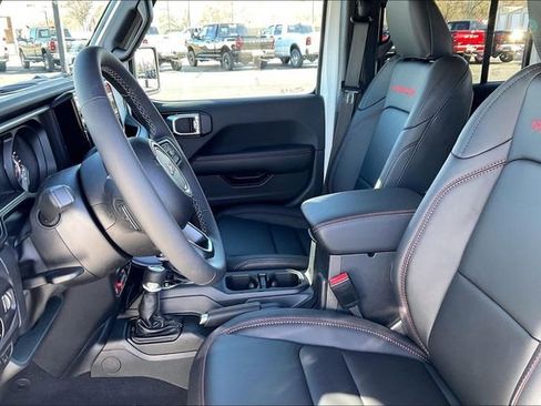 New 2026 Jeep Gladiator Rubicon AWD/4WD image 9