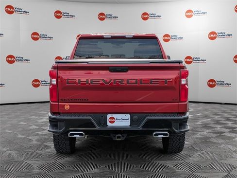 Used 2022 Chevrolet Silverado 1500 LT Trail Boss w/ LPO, Dark Essentials Package image 6