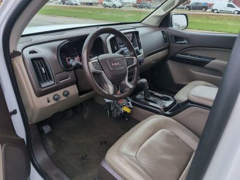 Used 2016 GMC Canyon SLT w/ Driver Alert Package image 14