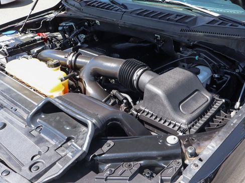 Used 2019 Ford F150 Lariat w/ Equipment Group 502A Luxury image 12