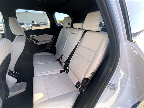Used 2024 BMW X1 xDrive28i w/ Convenience Package AWD/4WD image 10
