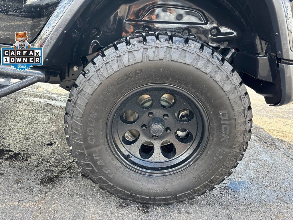 Used 2020 Jeep Wrangler Unlimited Rubicon AWD/4WD image 10