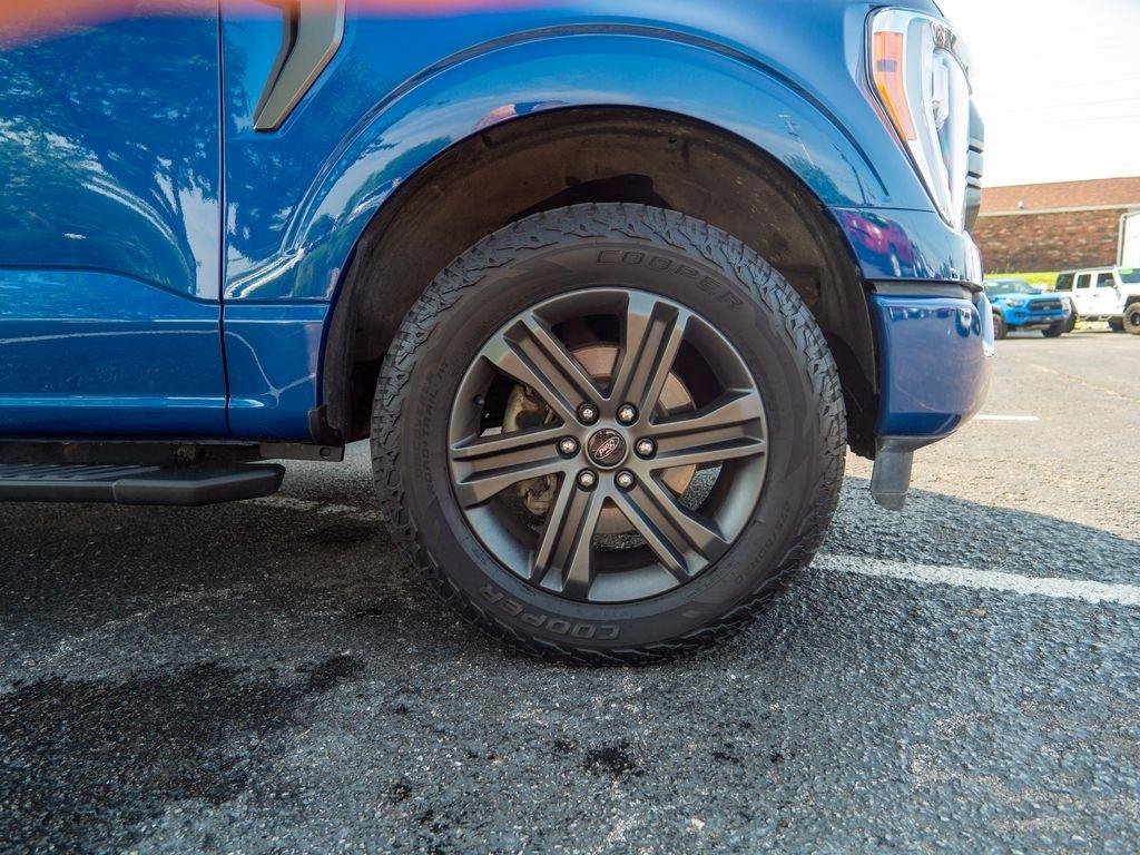 Used 2022 Ford F150 XLT w/ Equipment Group 302A High AWD/4WD image 13