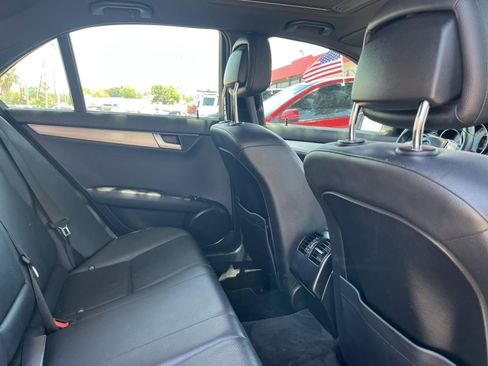Used 2013 Mercedes-Benz C 250 Sedan image 29