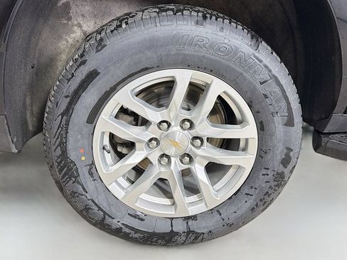 Used 2024 Chevrolet Tahoe LT AWD/4WD image 29