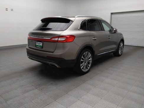 Used 2016 Lincoln MKX Reserve w/ Technology Package image 9