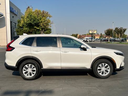New 2026 Honda CR-V LX image 2