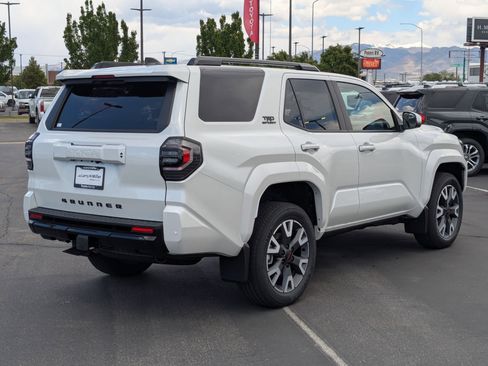 New 2026 Toyota 4Runner TRD Sport AWD/4WD image 5