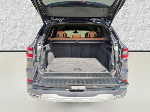 Used 2022 BMW X5 sDrive40i w/ Premium Package RWD image 12