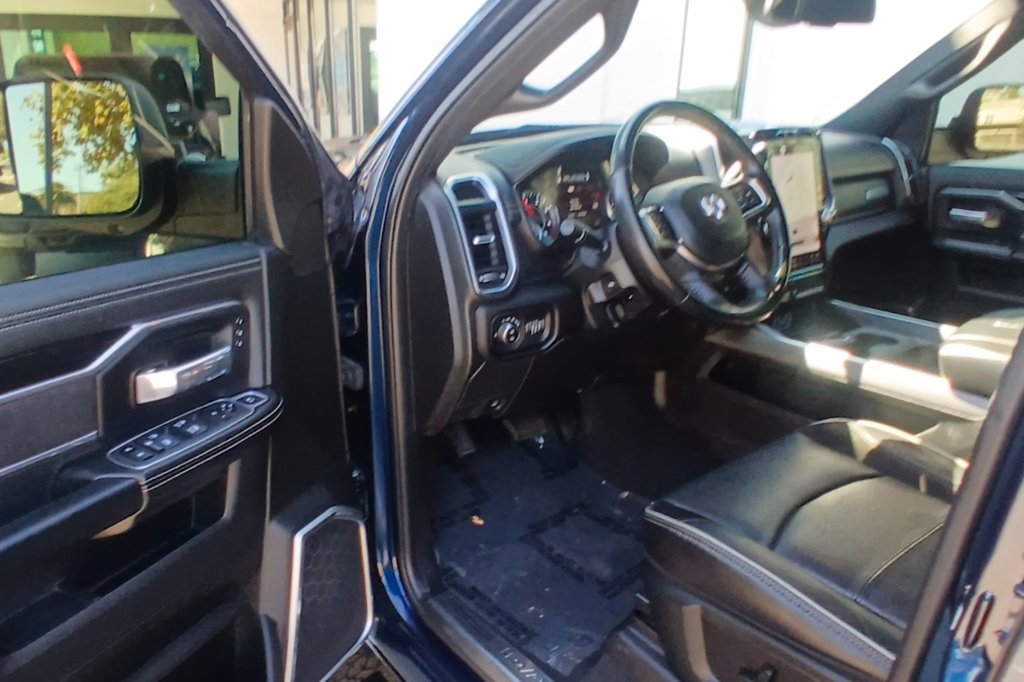 Used 2022 RAM 2500 Laramie w/ Night Edition AWD/4WD image 12