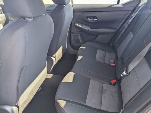 New 2025 Nissan Sentra SR w/ Midnight Edition image 9