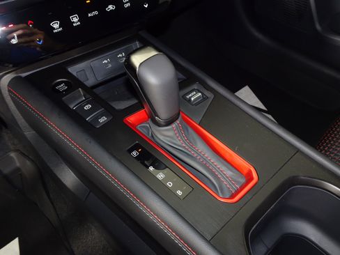 New 2026 Nissan Kicks SR w/ Cold Weather Package image 21