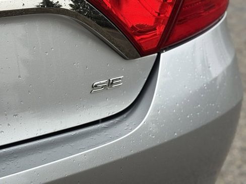 Certified 2016 Toyota Camry SE image 37