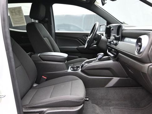 Used 2023 Chevrolet Colorado LT w/ LT Convenience Package image 15