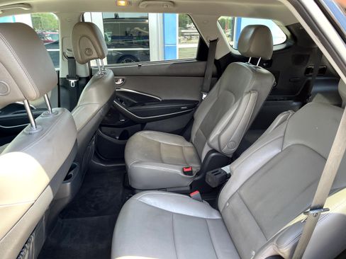 Used 2018 Hyundai Santa Fe Limited AWD/4WD image 10
