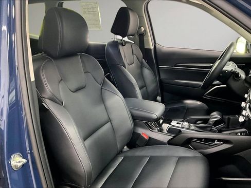 Used 2025 Kia Telluride S AWD/4WD image 30