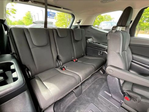Certified 2025 Subaru Ascent Premium AWD/4WD image 29