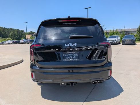Used 2024 Kia Telluride SX Prestige X-Pro AWD/4WD image 4