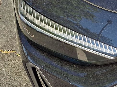 Used 2025 Audi A5 2.0T Prestige image 9