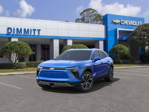 New 2025 Chevrolet Blazer EV LT image 8