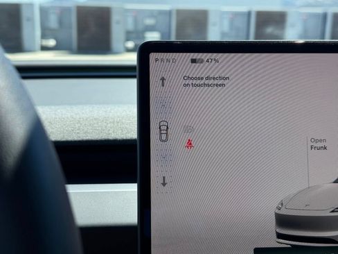 Used 2024 Tesla Model 3 Standard Range RWD image 15