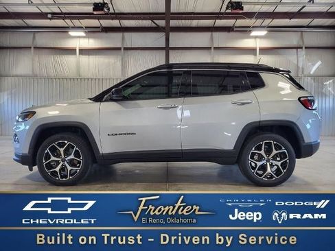 Used 2025 Jeep Compass Limited AWD/4WD image 1