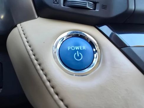 Used 2017 Toyota RAV4 Limited w/ All Weather Liner Package AWD/4WD image 26