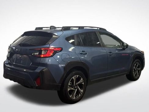 Used 2024 Subaru Crosstrek 2.0i Premium image 6