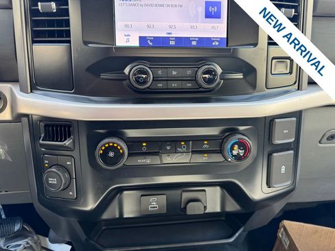 Used 2023 Ford F150 XLT AWD/4WD image 25