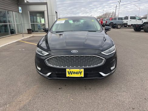 Used 2020 Ford Fusion Titanium image 3