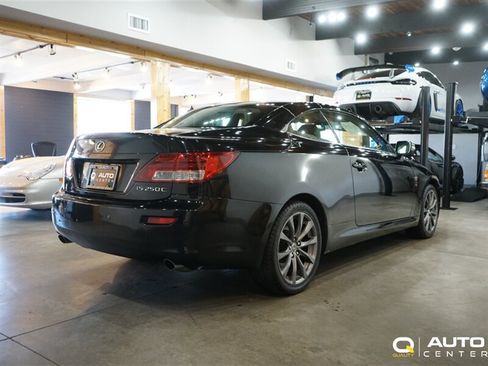 Used 2014 Lexus IS 250C RWD image 4