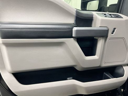 Used 2020 Ford F150 XLT image 20