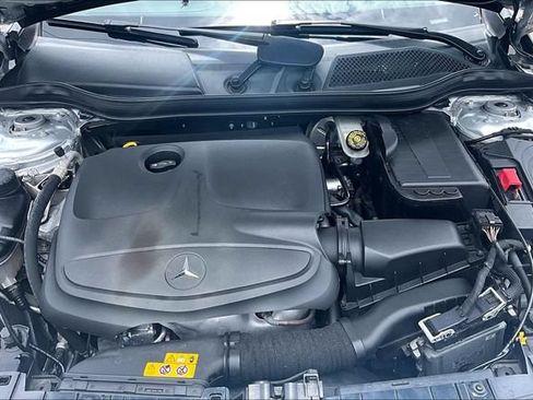 Used 2015 Mercedes-Benz GLA 250 4MATIC image 30