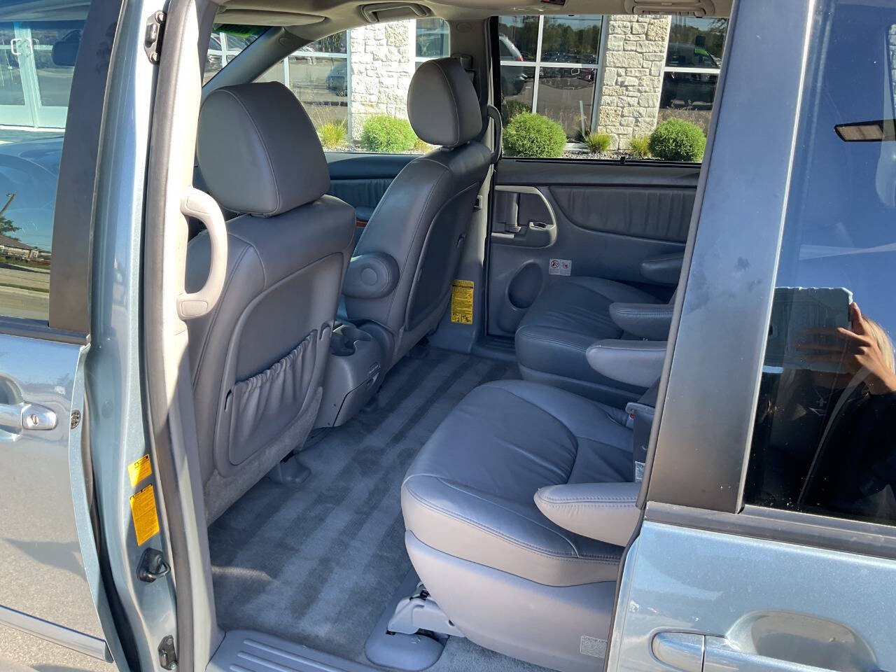 Used 2010 Toyota Sienna XLE w/ Towing Prep Pkg FWD image 29