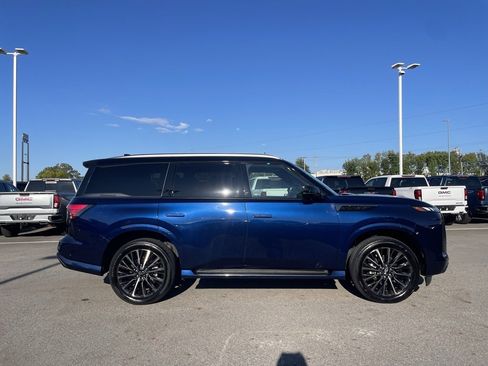 Used 2025 INFINITI QX80 Autograph image 8