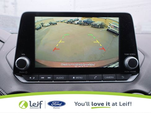 Used 2024 Nissan Sentra SV image 18