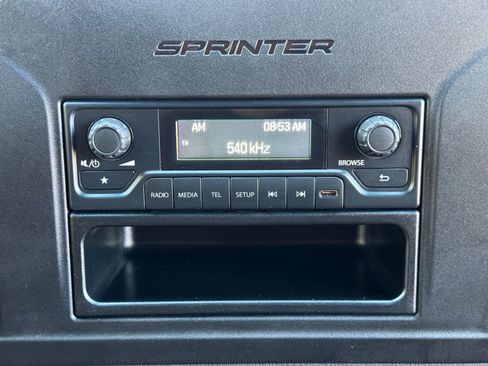Used 2024 Mercedes-Benz Sprinter 3500 image 22