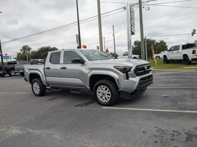 Used 2025 Toyota Tacoma SR RWD image 3
