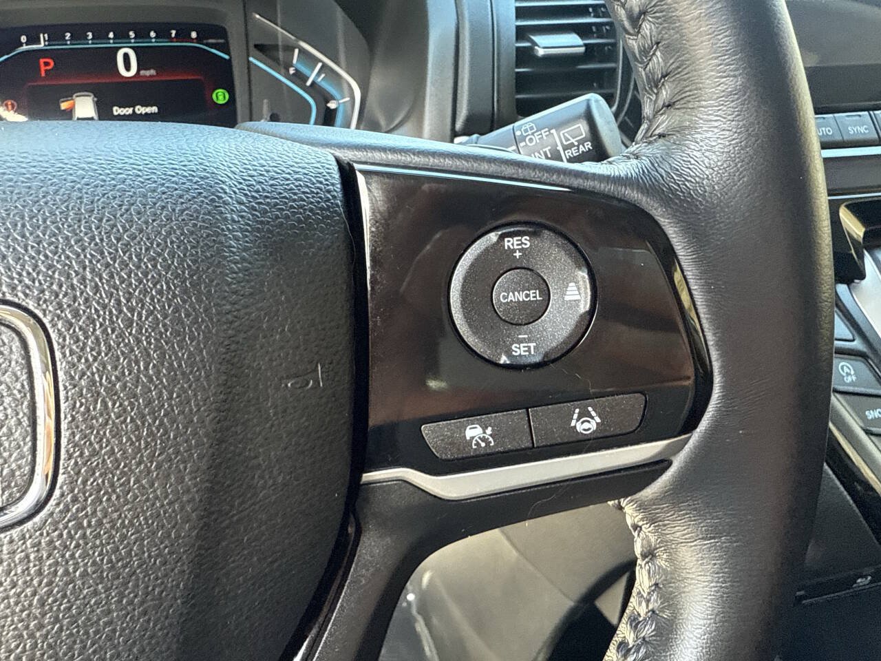 Used 2023 Honda Odyssey Touring image 36