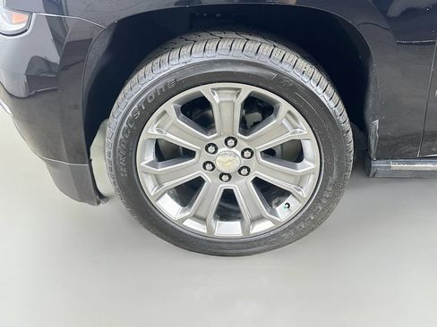 Used 2019 Chevrolet Tahoe Premier w/ Premier Plus Edition AWD/4WD image 8