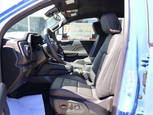New 2026 Chevrolet Colorado Trail Boss AWD/4WD image 11