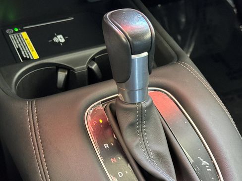 Used 2024 Honda HR-V EX-L image 26