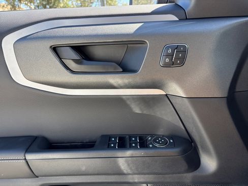 Used 2026 Ford Bronco Sport Outer Banks w/ Sasquatch Outer Banks Package image 16