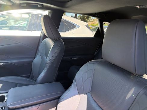 Used 2023 Lexus RX 350h w/ Cold Area Package AWD/4WD image 7