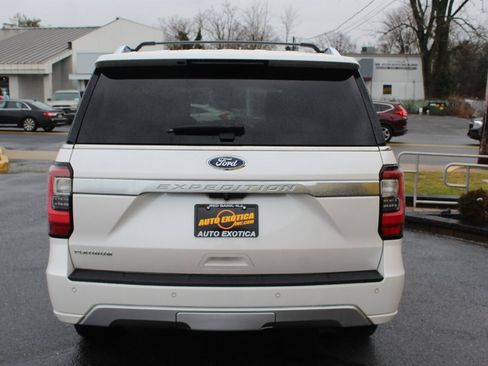 Used 2018 Ford Expedition Platinum image 27