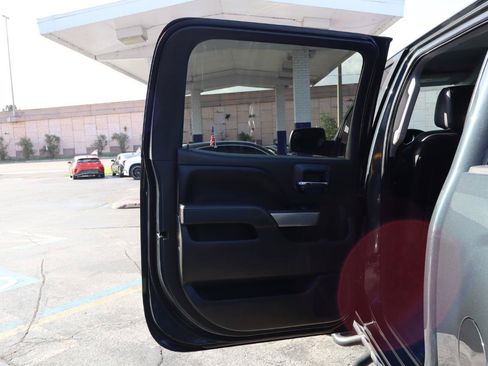 Used 2017 Chevrolet Silverado 1500 LT w/ All Star Edition AWD/4WD image 16