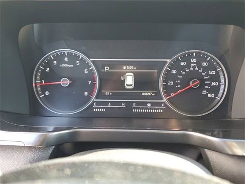 Used 2023 Kia Sorento LX image 20