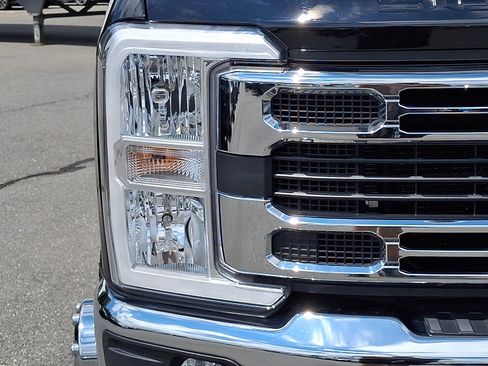 Certified 2024 Ford F350 XLT AWD/4WD image 9