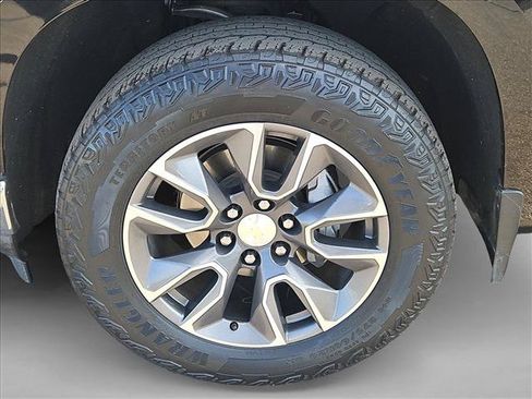 Used 2021 Chevrolet Silverado 1500 LT w/ All Star Edition Plus AWD/4WD image 27